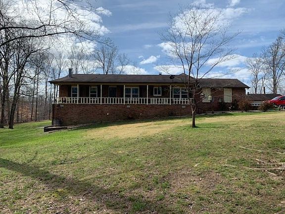 2nd image of 329 Oak Hill Dr