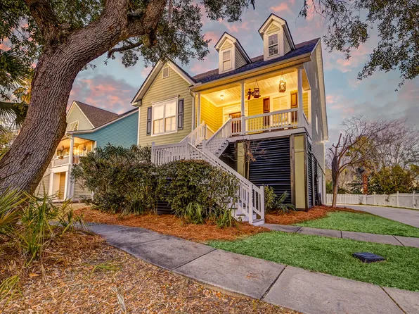 2250 N Marsh Dr, Mount Pleasant, SC 29466
