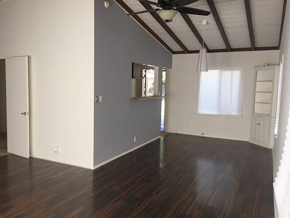 Dining area off the kitchen