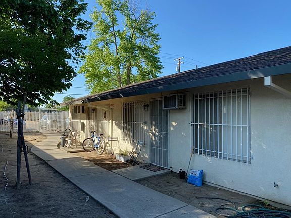 2nd image of 2625 Del Paso Blvd