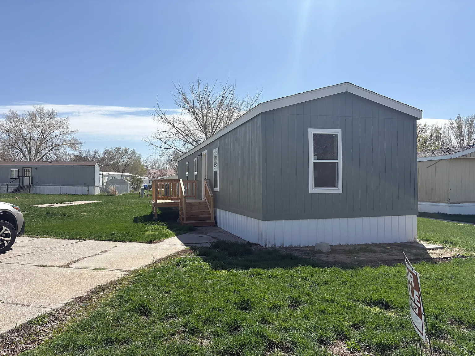 3 bed, 900 sqft, $1,600 — Photo 1