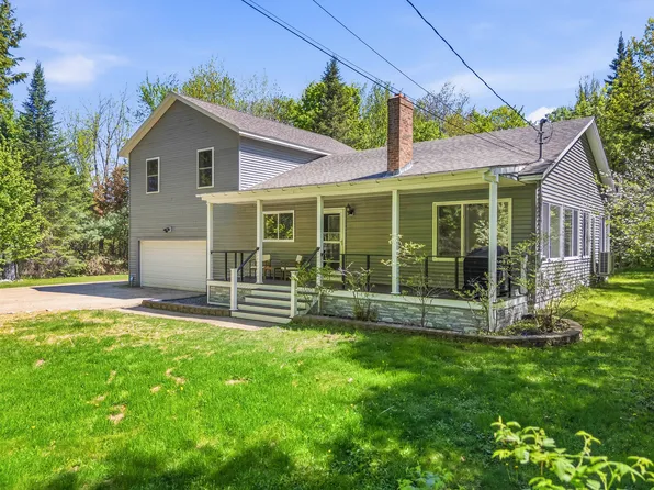 789 Brighton Hill Road, Minot, ME 04258