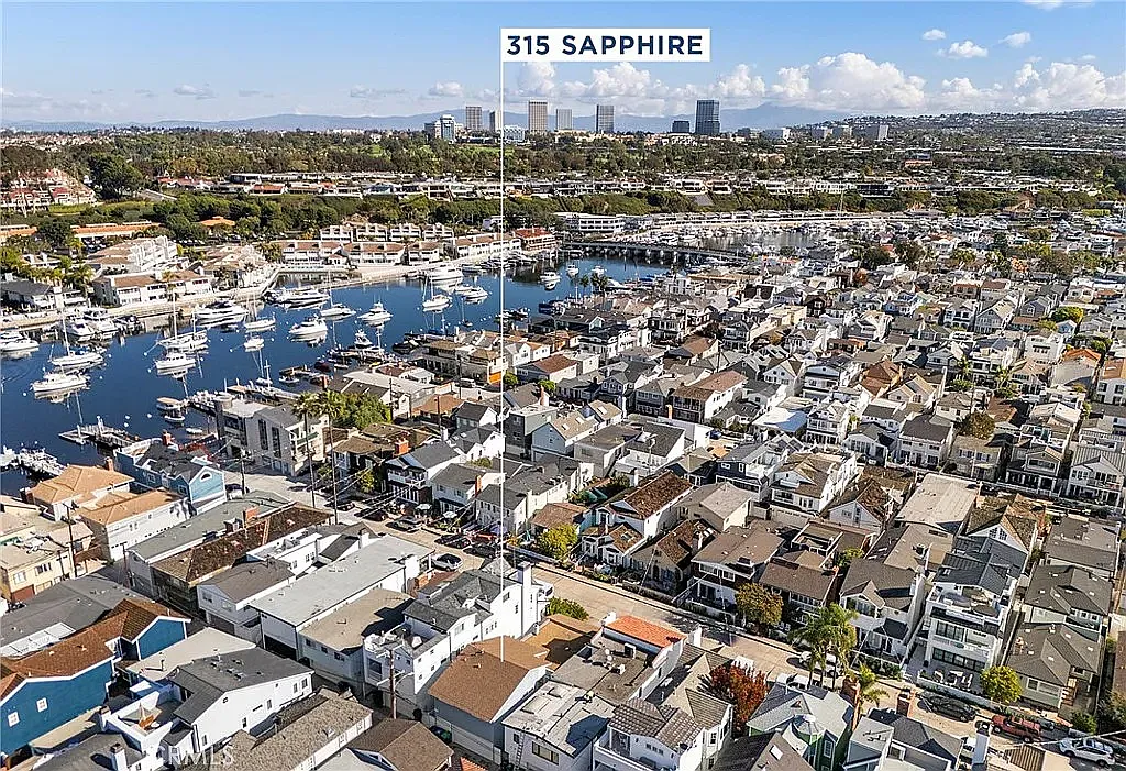 Building Photo - 315 Sapphire Ave #1