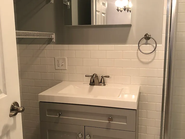 53 2nd St #4 — Photo 11
