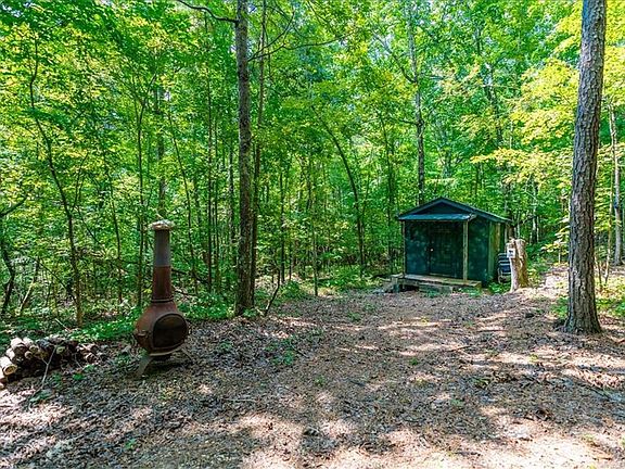 2nd image of 0 E Hermitage Rd NE Lot 6