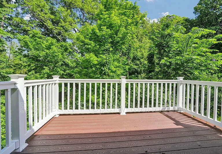 1732 Rosewood Ct — Photo 25
