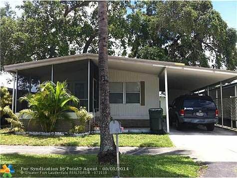 2nd image of 2330 SW 51st Pl