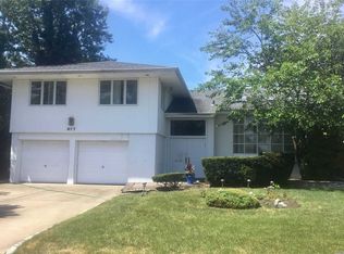 877 Crestview Ave, Valley Stream, NY 11581