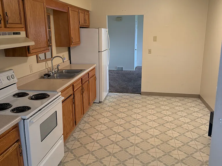 2136 W Pike St #4 — Photo 1