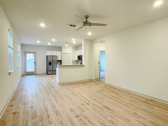 2nd image of 7906 Linda Michelle Ln