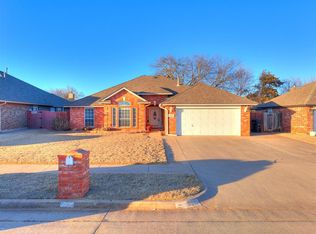 1805 SE 1st St, Moore, OK 73160