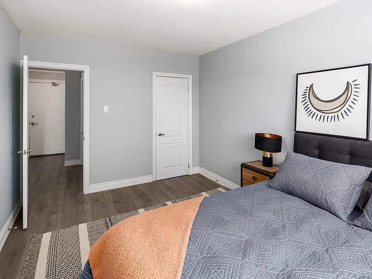 16 Summit Ave #12 — Photo 6