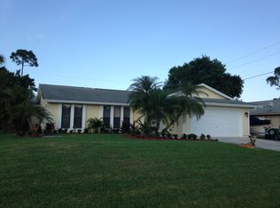 579 SW Aster Rd, Port Saint Lucie, FL 34953