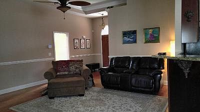 5th image of 66 Thistledown Cir