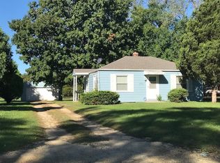 2904 Searles Ave, Rockford, IL 61101