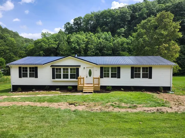 1174 Cleghorn Valley Rd, Marion, VA 24354