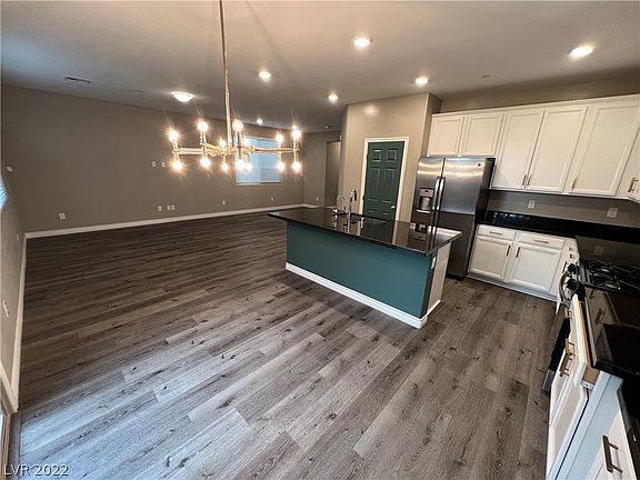 2nd image of 1009 Bluebell Brook St