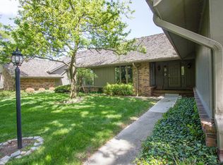 29584 Shelbourne Rd, Perrysburg, OH 43551