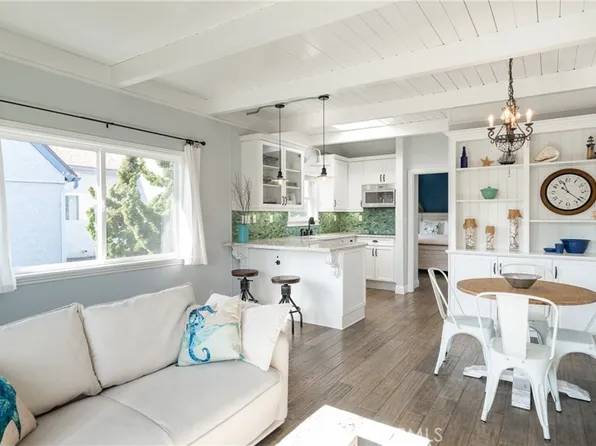 5510 Driftwood St Unit 4, Oxnard, CA 93035