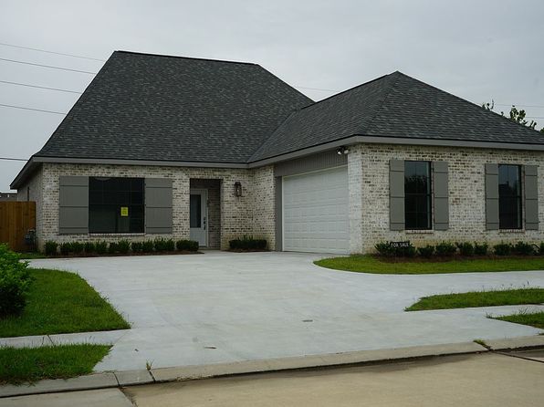 393 Shoal Dr