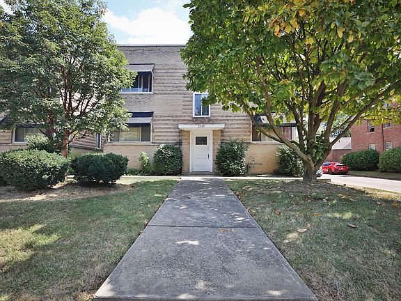 5th image of 3248-3252 Indianola Ave #A