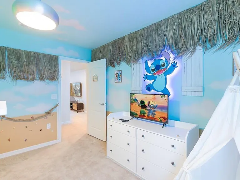 7215 Oakmoss Loop — Photo 41