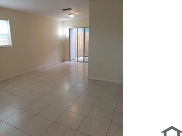 3211 SW 26th Ter #B, Gainesville, FL 32608