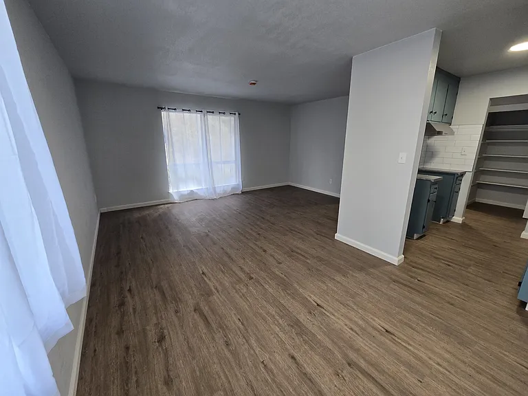 609 Jackson St #1 — Photo 5