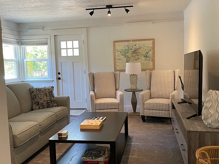 8022 Fruitvale Rd — Photo 10