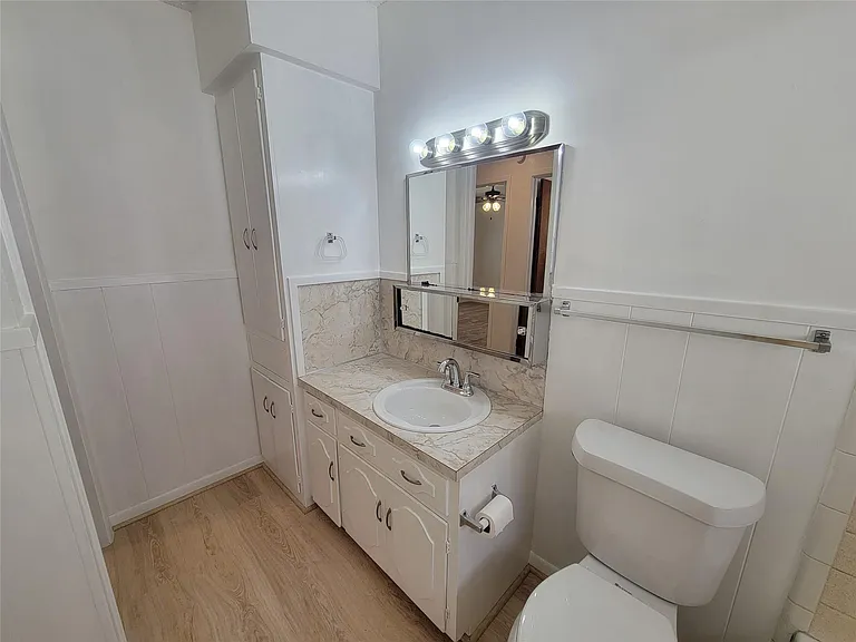 5806 Nassau Dr #A — Photo 18