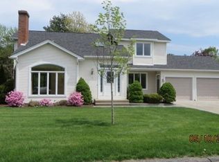 91 Lord Ter N, Chicopee, MA 01020