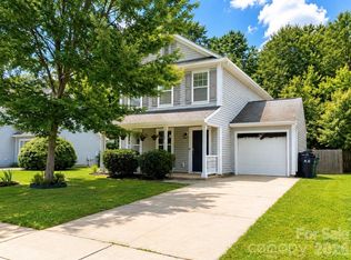 413 Peachtree Rd, Charlotte, NC 28216