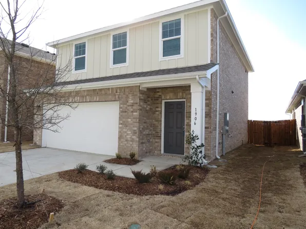 1906 Chapel Hill Rd, Princeton, TX 75407