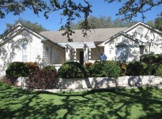 121 Long Wood Ave, Lakeway, TX 78734