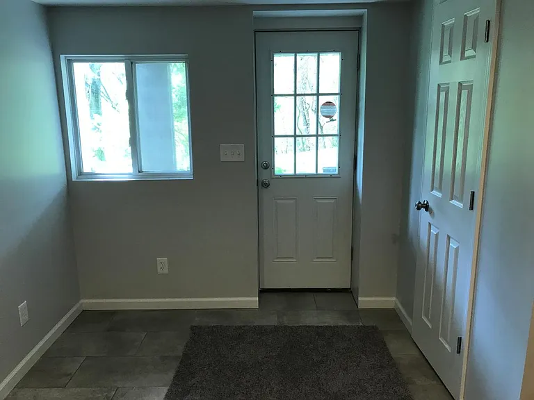 401 Hawthorne Rd — Photo 13