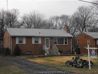 1st image of 2507 Oak Glen Way