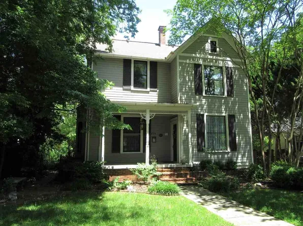 804 Gordon Dr SE, Decatur, AL 35601