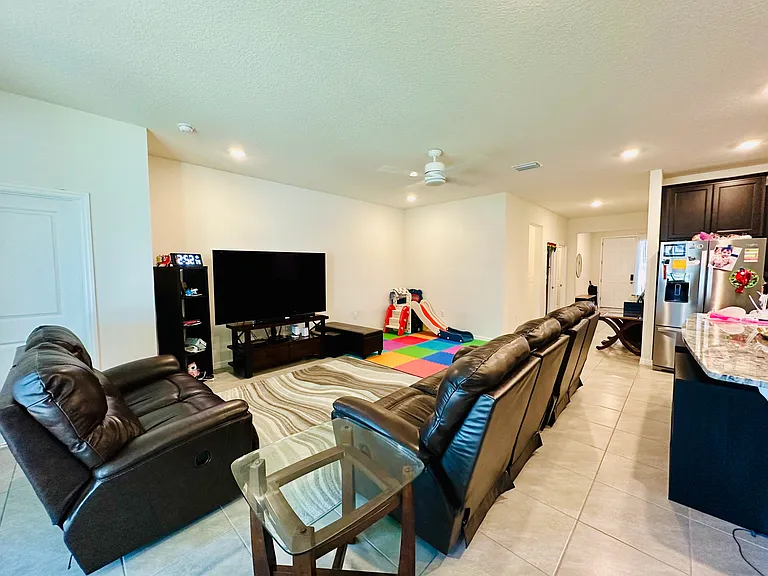 5822 SW 86th St — Photo 12