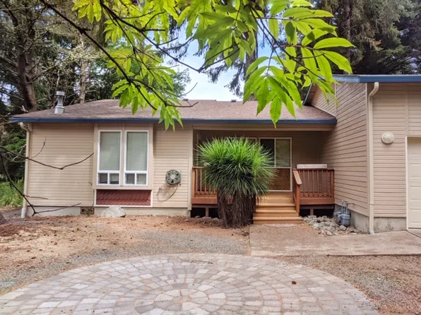 1115 SW Walking Wood, Depoe Bay, OR 97341