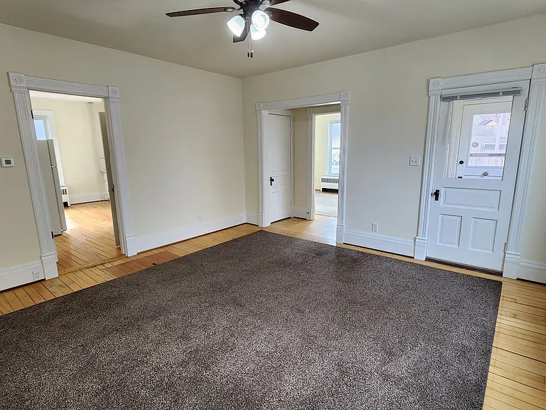 1002 E Main Street — Photo 2