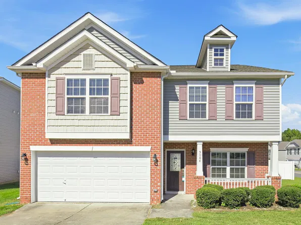 5004 Bee Balm Ct, Zebulon, NC 27597