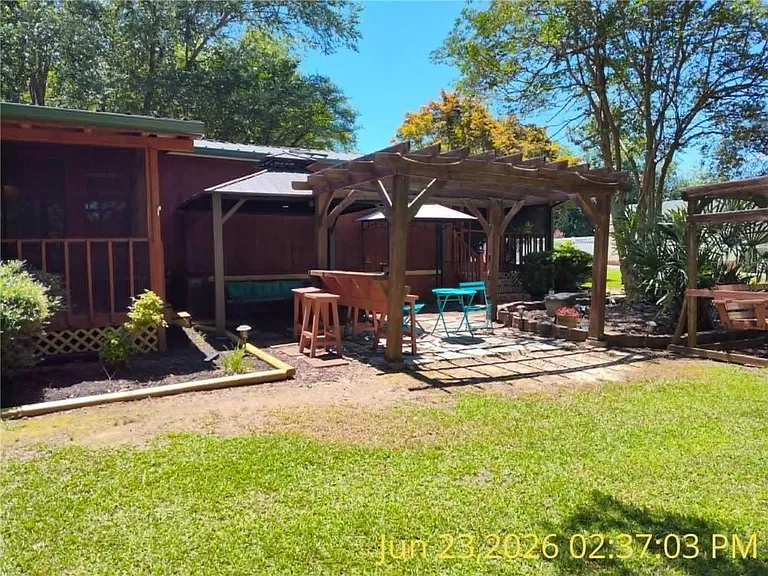 330 McClain Dr — Photo 22