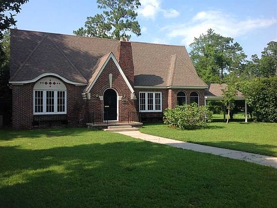 1st image of 915 Louisiana Ave