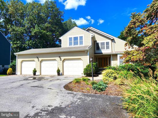 9608 Ashmede Dr, Ellicott City, MD 21042