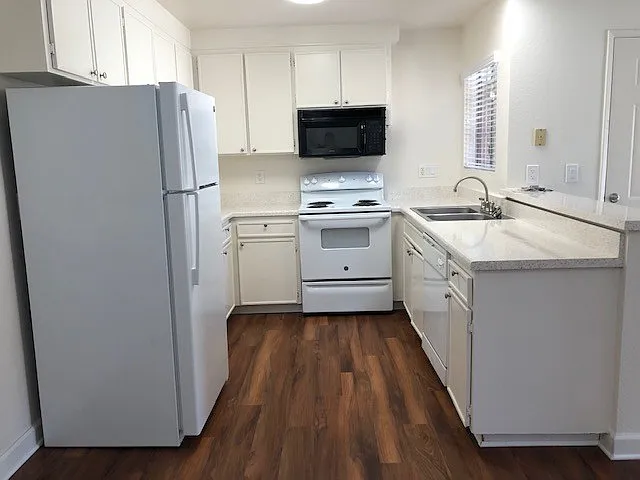 Brandywine Apartments — Photo 14