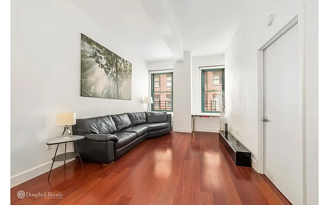 Rented by Douglas Elliman | media 15