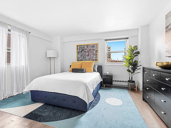 3rd image of 175 Willoughby St APT 7K