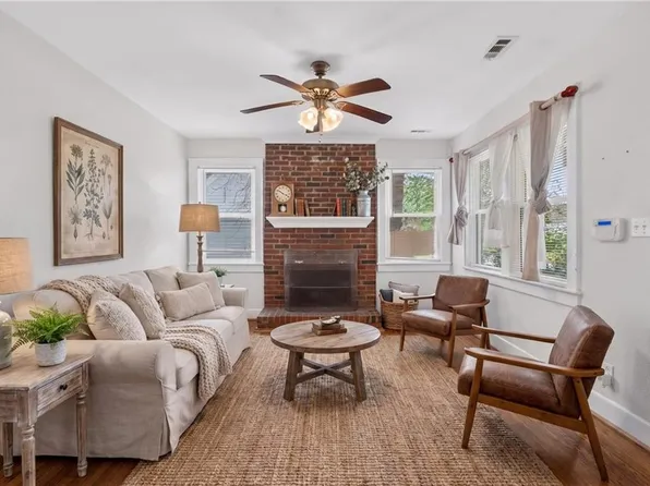 3820 Lenoir Cir, Norfolk, VA 23513