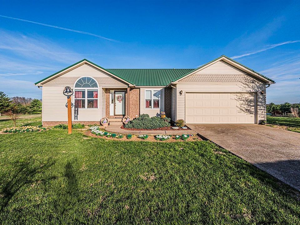 1st image of 295 Golfcourse Rd