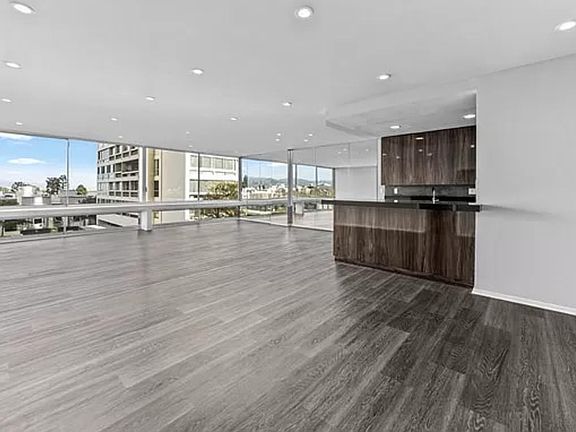 3rd image of 2220 Avenue Of The Stars Unit 404